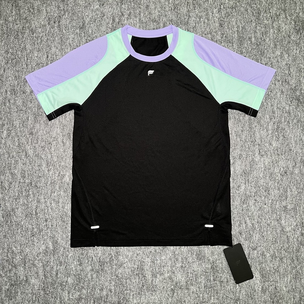 Fabletics Men's O2 Tee Shirt S Ultra-Lightweight 4-Way‎ Stretch Pastel Black NWT